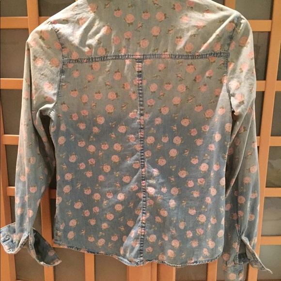 Floral denim shirt - Picture 4 of 6